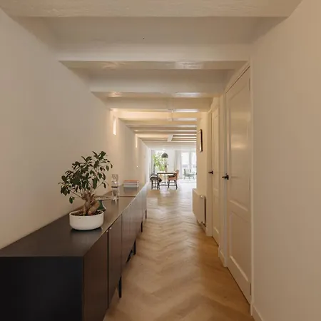 Art Escape Apartment In Amsterdam Apartment *